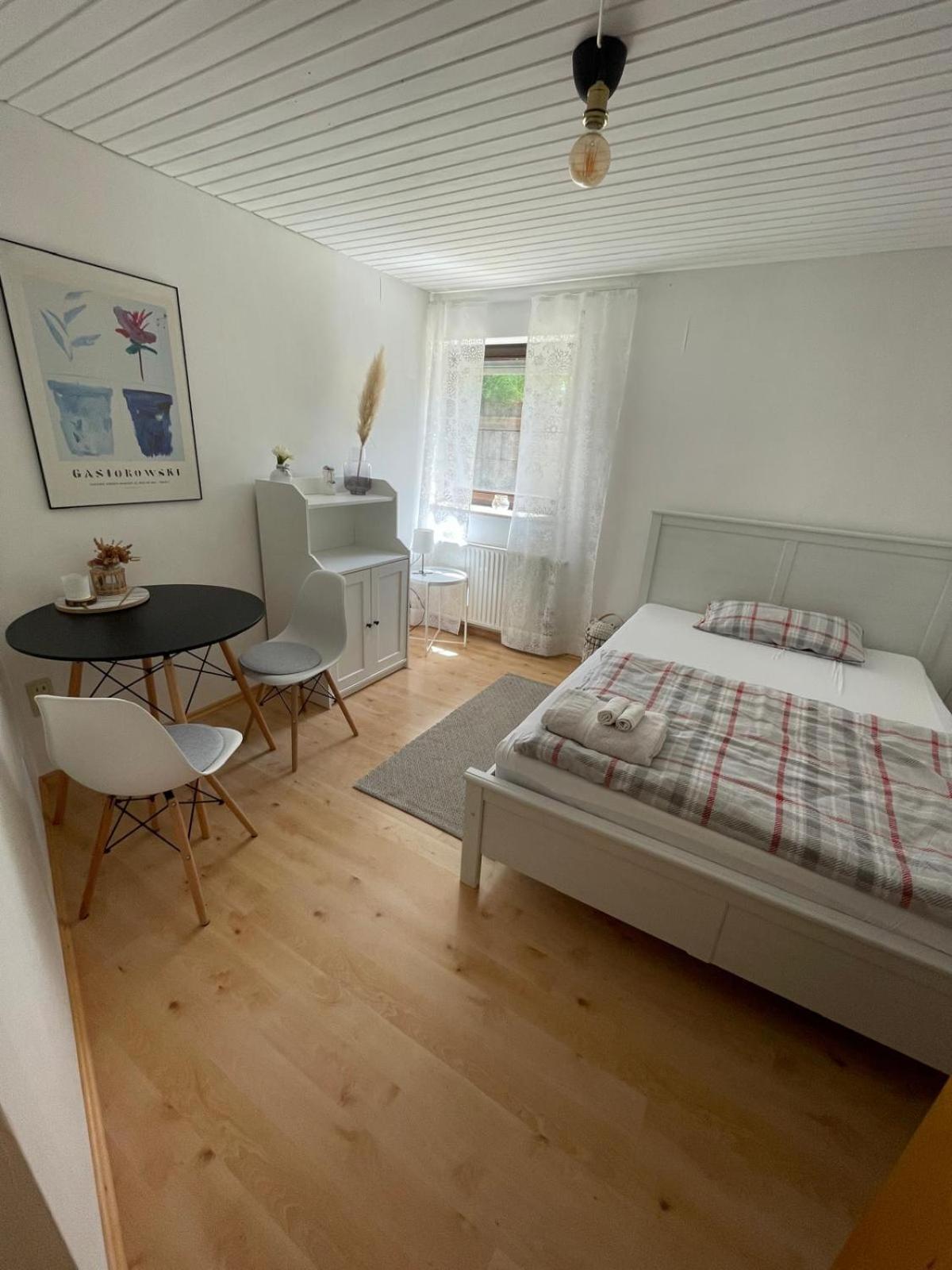 Gemuetliche Wohnung Am Tor Zum Schwarzwald ナーゴルト エクステリア 写真